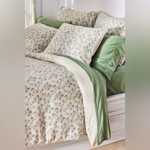 ▪️NWT Anthropologie Ellie Cotton Floral Woven
Duvet Cover in Ivory
